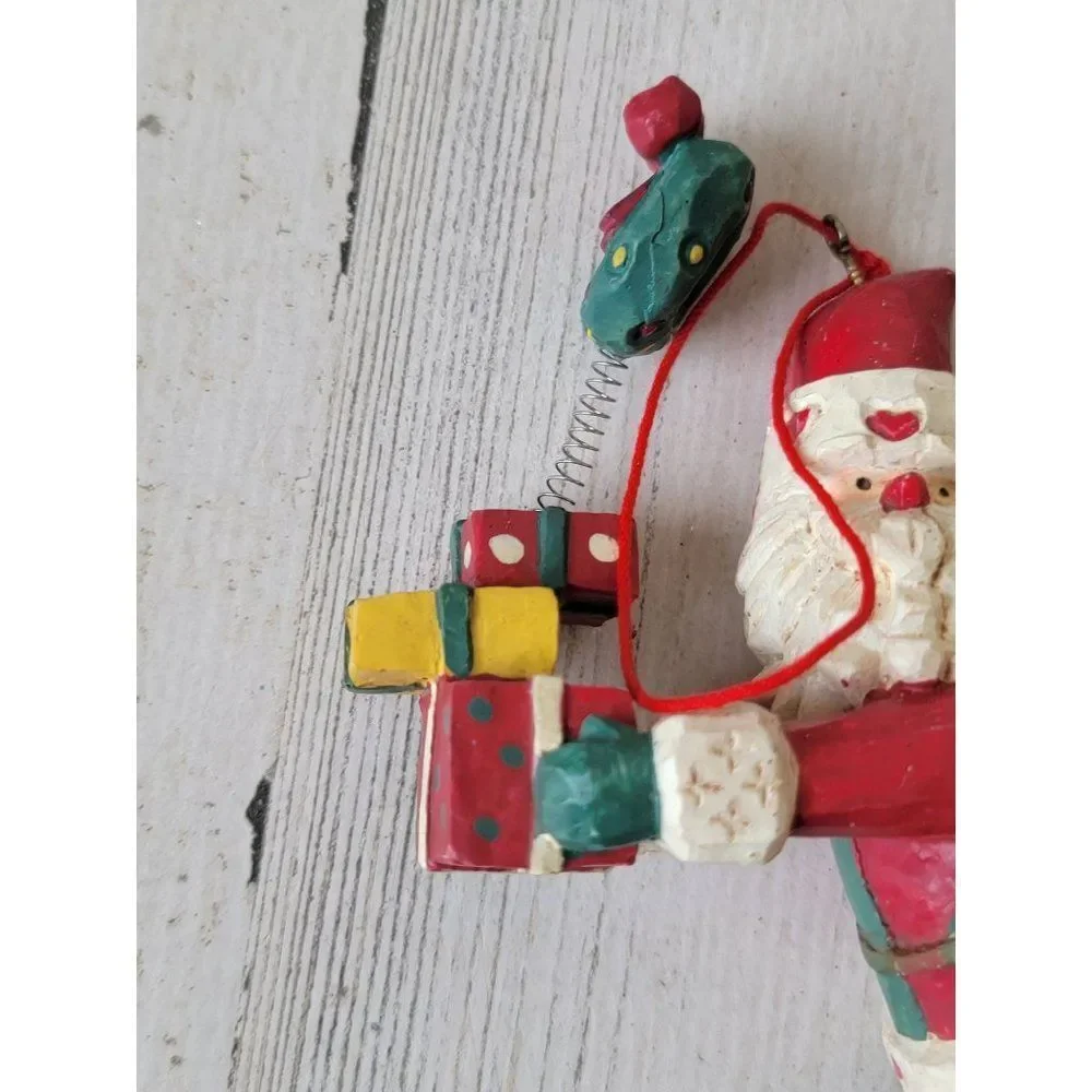 Folk art Santa Claus‎ wreath spring gifts ornaments rustic Xmas decor